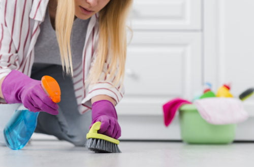 DIY Floor Cleaning Solution